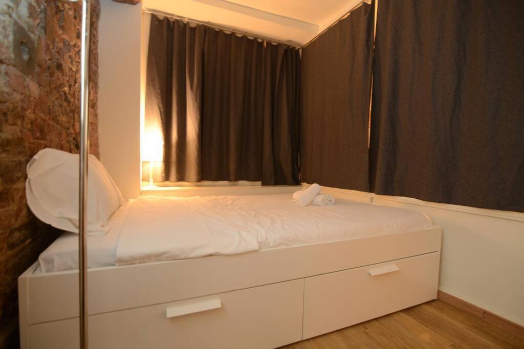 Keys Of Italy - Sprone 15 - 2 Bedroom Family Apartment By Ponte Vecchio Флоренция Екстериор снимка