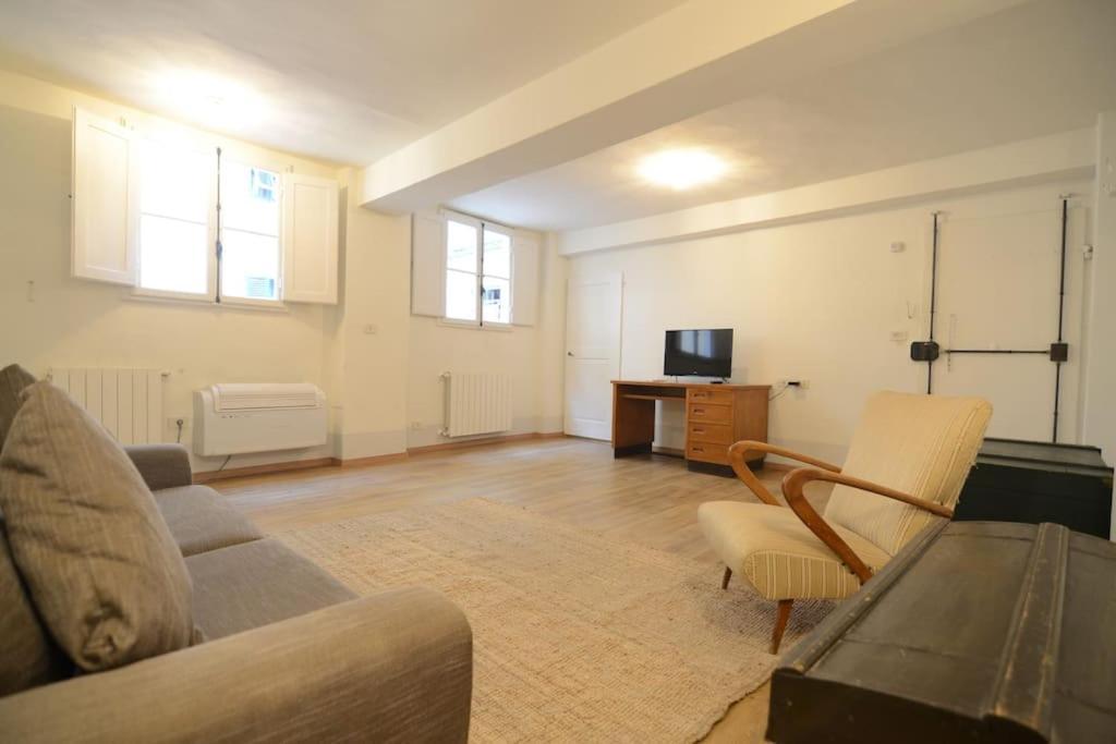 Keys Of Italy - Sprone 15 - 2 Bedroom Family Apartment By Ponte Vecchio Флоренция Екстериор снимка