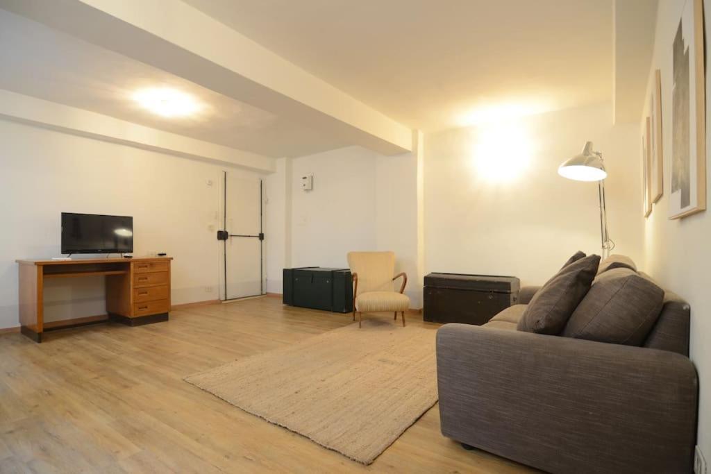 Keys Of Italy - Sprone 15 - 2 Bedroom Family Apartment By Ponte Vecchio Флоренция Екстериор снимка